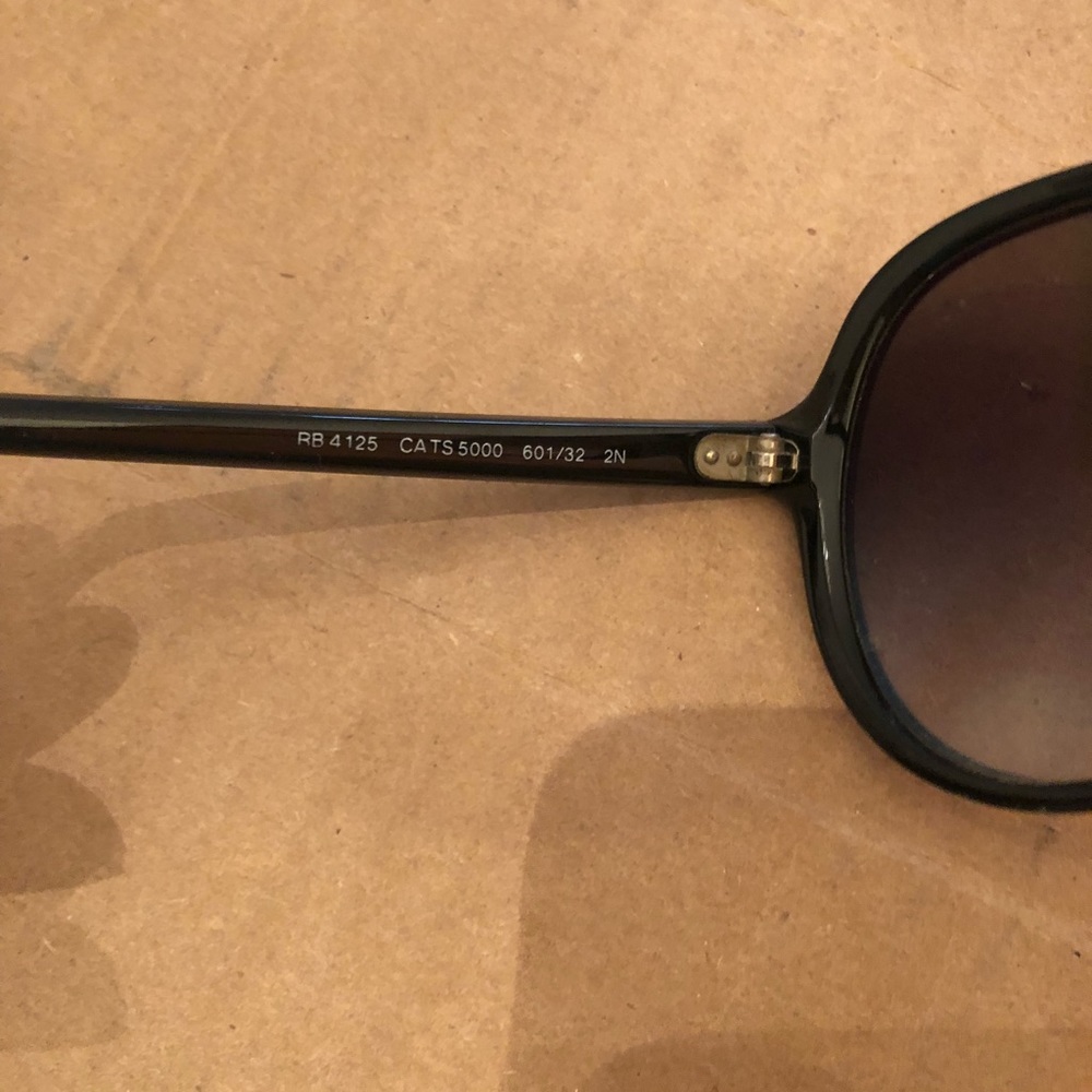 Ray bans - Picture 4 of 5